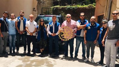 روتاري يواصل توزيع الوجبات والشنط الغذائية بالإسكندرية