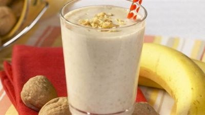 طريقة عمل عصير الموز بجوز الهند| فيديو