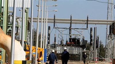 بدء تنفيذ محطتي محولات كهرباء لخدمة أهالي العاشر من رمضان