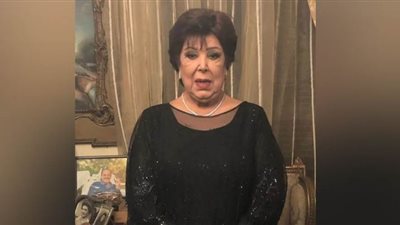 ضجة على السوشيال ميديا بعد أنباء إصابة رجاء الجداوي بفيروس كورونا