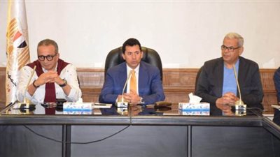 الخماسية تتمسك باستكمال كأس مصر حال إلغاء الدوري