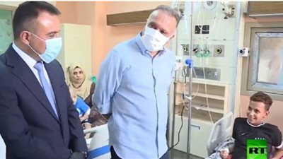 لاعب عراقي يعلن تلبية رغبة طفل مصاب بالسرطان عقب زيارة الكاظمي | فيديو