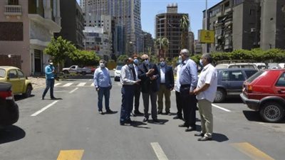 محافظ الجيزة يتفقد مجهودات رفع المخلفات وانتظام عمل المخابز