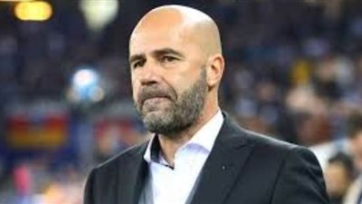 مدرب ليفركوزن يشكو من ضغط المباريات بعد عودة الدوري الألماني