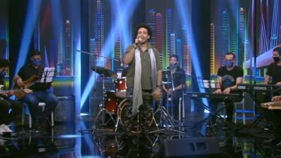 مصطفى شوقي يشعل استوديو الإبراشي بأغنية 