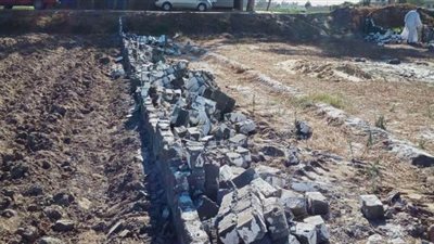 إزالة 4 حالات تعد على الأراضي الزراعية بالبحيرة