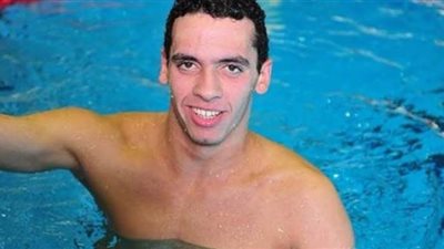 أحمد أكرم بطل السباحة: عودة النشاط الرياضي بإجراءات احترازية القرار الأنسب