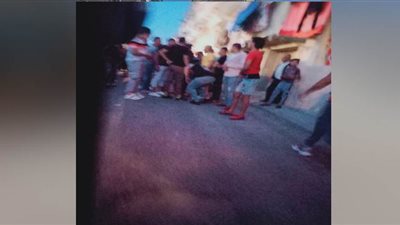 شباب يتحدون حظر التجوال في الإسكندرية