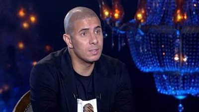 محمد زيدان ينشر صورة مع ابنه: 