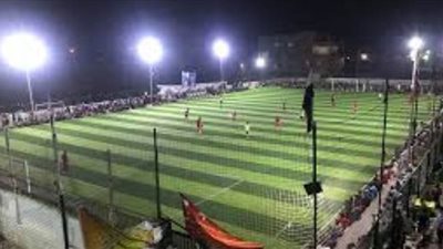 غلق وتشميع ملعب كرة قدم في قرية 