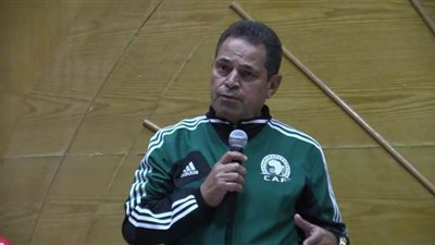 صهر الدكتور محمود سعد يوجه له رسالة مؤثرة 