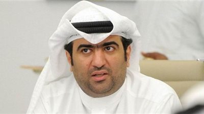 شقيق وزير التجارة الكويتي ينفي علاقته بصفقة كمامات