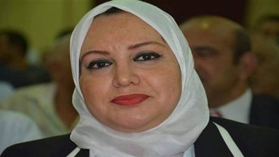 برلمانية: توزيع الكمامات على بطاقات التموين 