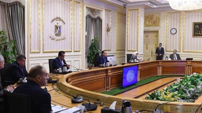 الحكومة تدعم الجيش الأبيض بحزمة قرارات.. فتح باب التظلمات لطلبات التكليف للأطباء.. إعلان وظائف المعيدين والمدرسين المساعدين بالجامعات