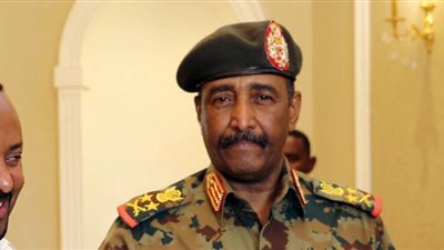الجيش السوداني ينفي دخول البرهان العزل الصحي بعد وفاة مستشارته بكورونا
