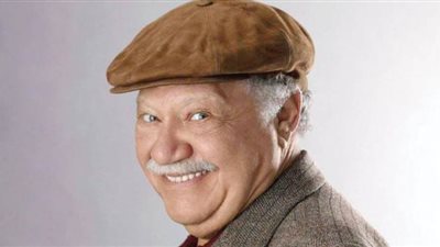 دكاترة الفن.. فنانون ومبدعون الطب مهنتهم الأصلية