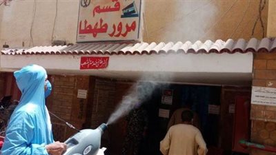 تطهير الشوارع وأماكن التجمعات لمواجهة كورونا في سوهاج 