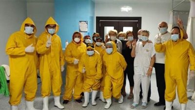 جروبات مواقع التواصل الاجتماعي لمساعدة المصابين بكورونا في العزل المنزلي.. وأطباء متطوعون يقدمون النصائح والأدوية للمرضى