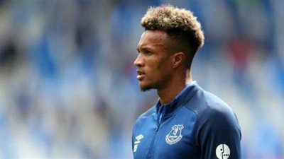 إصابة الإيفواري جبامين لاعب إيفرتون في وتر أكيلس وخضوعه لجراحة