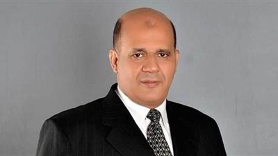 طارق متولي يطالب نواب البرلمان بتوزيع الكمامات على أبناء دوائرهم بالمجان