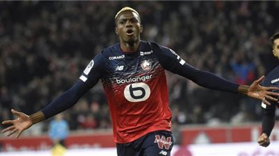 مهاجم منتخب نيجيريا يصدم مورينيو وتوتنهام