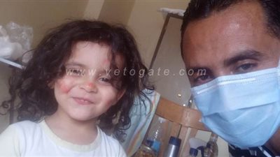 بعد 16 يومًا من الحجر.. شفاء مكة محمد صلاح من كورونا بالمنوفية | فيديو وصور