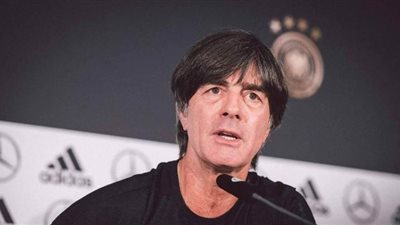 مدرب منتخب ألمانيا: سعيد بعودة الدوري رغم غياب الجماهير