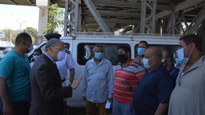 محافظ المنيا: سحب تراخيص سيارات الأجرة في حال عدم ارتداء قائدها أو ركابها الكمامة | فيديو