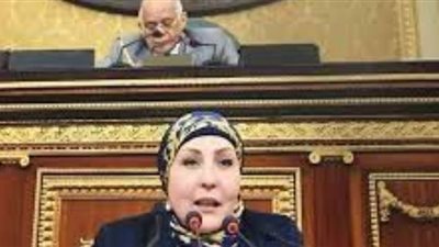 برلمانية تُطالب بتوفير الكمامات منخفضة الأسعار للمواطنين