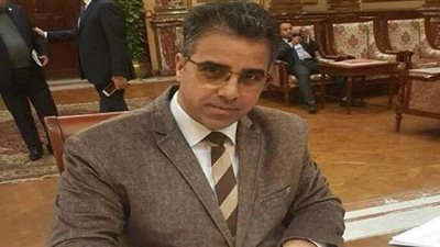 أمين عام البرلمان يعلن أخذ مسحة كورونا من النائب هشام مجدي