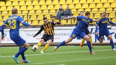 ليتوانيا تقرر حضور الجماهير لمباريات الدوري