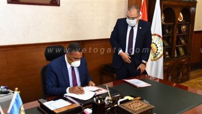 محافظ مطروح يعتمد نتيجة الشهادة الإعدادية بنسبة نجاح ٩٦.٧٪