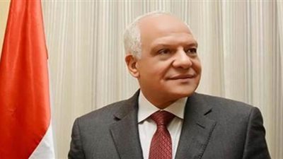 محافظ الجيزة: حملات على المواقف والميادين للتأكد من الالتزام بارتداء الكمامات