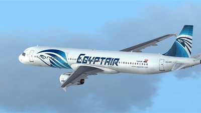 مطار القاهرة يستقبل رحلتين لعودة المصريين العالقين بالكويت