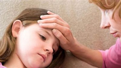 اعراض الإصابة بالحمي الصفراء