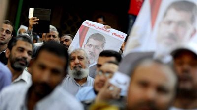 اشتباكات بين عناصر 