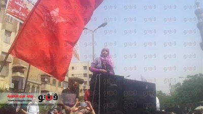 تزايد أعداد المتظاهرين بالسيدة زينب