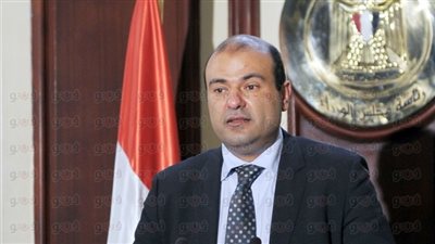 وزير التموين يبحث مشاكل الخبز المدعم مع شعبة المخابز