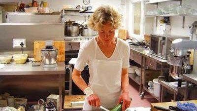 المرأة العاملة أقل اكتئابًا من ربة المنزل