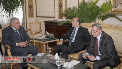 بالصور.. محلب يستقبل رئيس الجهاز المركزي للمحاسبات