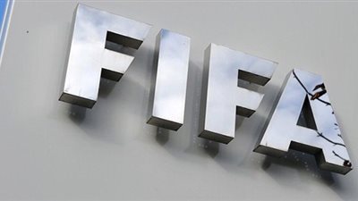 رئيس مكافحة التمييز بـ «فيفا» يطالب بمواجهة العنصرية
