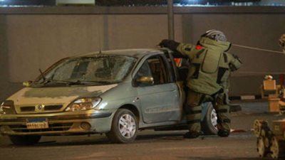 انفجارات ذكرى المعزول «حتى مطلع الفجر»..الغاز يفض اشتباكات «حلوان»..«جسم غريب» يثير الذعر أمام «ديوان بورسعيد»..قطع طريق «الإسماعيلية السويس» بـ«