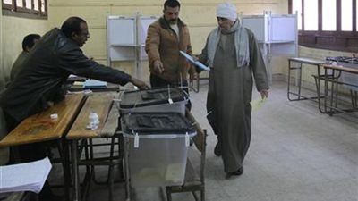 «تهديدات الإخوان فشنك».. الجماعة تتوعد المشاركين في الاستفتاء.. مدير أمن سوهاج السابق: تحذيرات «الإرهابية» لعب عيال.. «عبدالحليم»: تأمين اللجان سيتم بأساليب غير متوقعة.. 