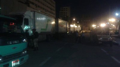 بالصور.. إحباط محاولة تهريب بضائع ببورسعيد