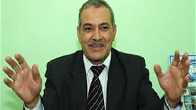 السيد: عدم توافر الأعلاف سبب ارتفاع أسعار الدواجن