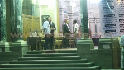 بالصور.. بدء العزاء الرمزي لشهداء الجيش بسيناء بمسجد عمر مكرم