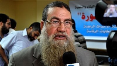 رسالة من عبود إلى الإخوان بعنوان «ردا على النقاد حفظهم الله».. الزمر: مقالي الأصلي لم تتم قراءته.. ينفي التحدث عن دية القتل العمد.. وينصح الإخوان بتقويم التجربة