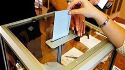 أكبر معمرة مصرية في بريطانيا تدلي بصوتها في الاستفتاء