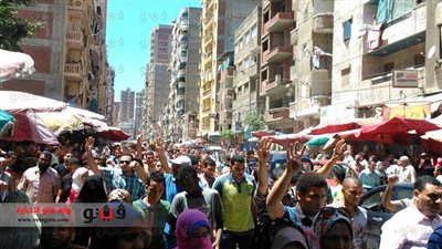 أهالي الإسكندرية يطاردون الإرهابية