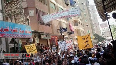 بالصور.. انطلاق مسيرة لأنصار 